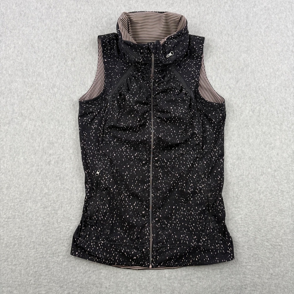 Lululemon Vest Womens 6 Black Go The Distance Butterfly Texture Full Zip Active